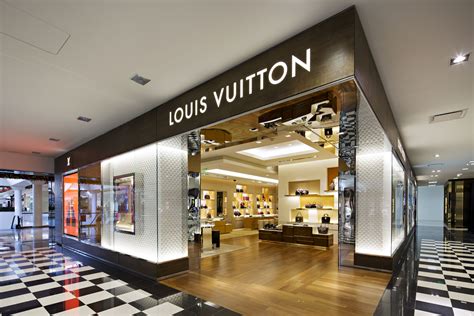 louis vuitton dealer|bloomingdale's louis vuitton.